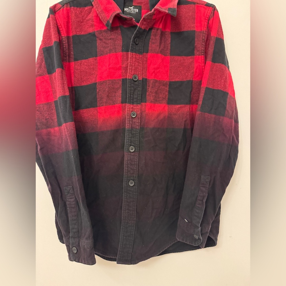Hollister Men's Red and Black Plaid Hood Shirt size medium
